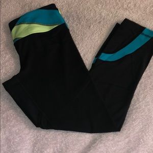 Lululemon run crop